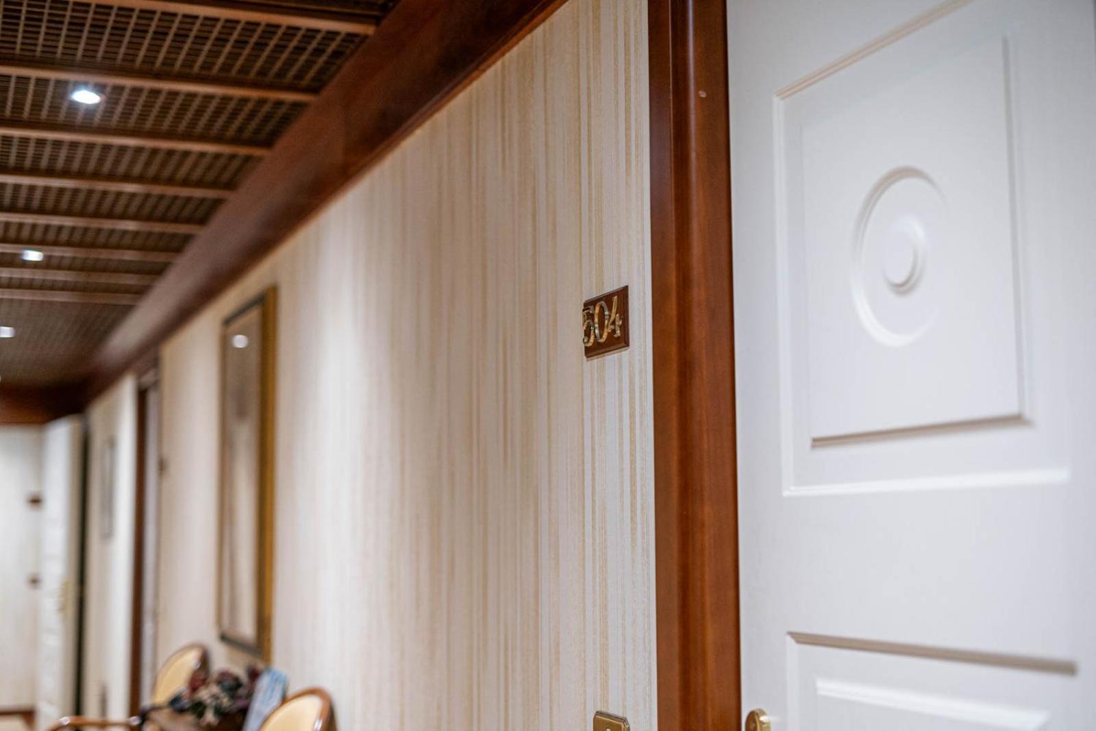 Hotel&Ristorante Miramonti Palazzo Storico รีเอติ ภายนอก รูปภาพ